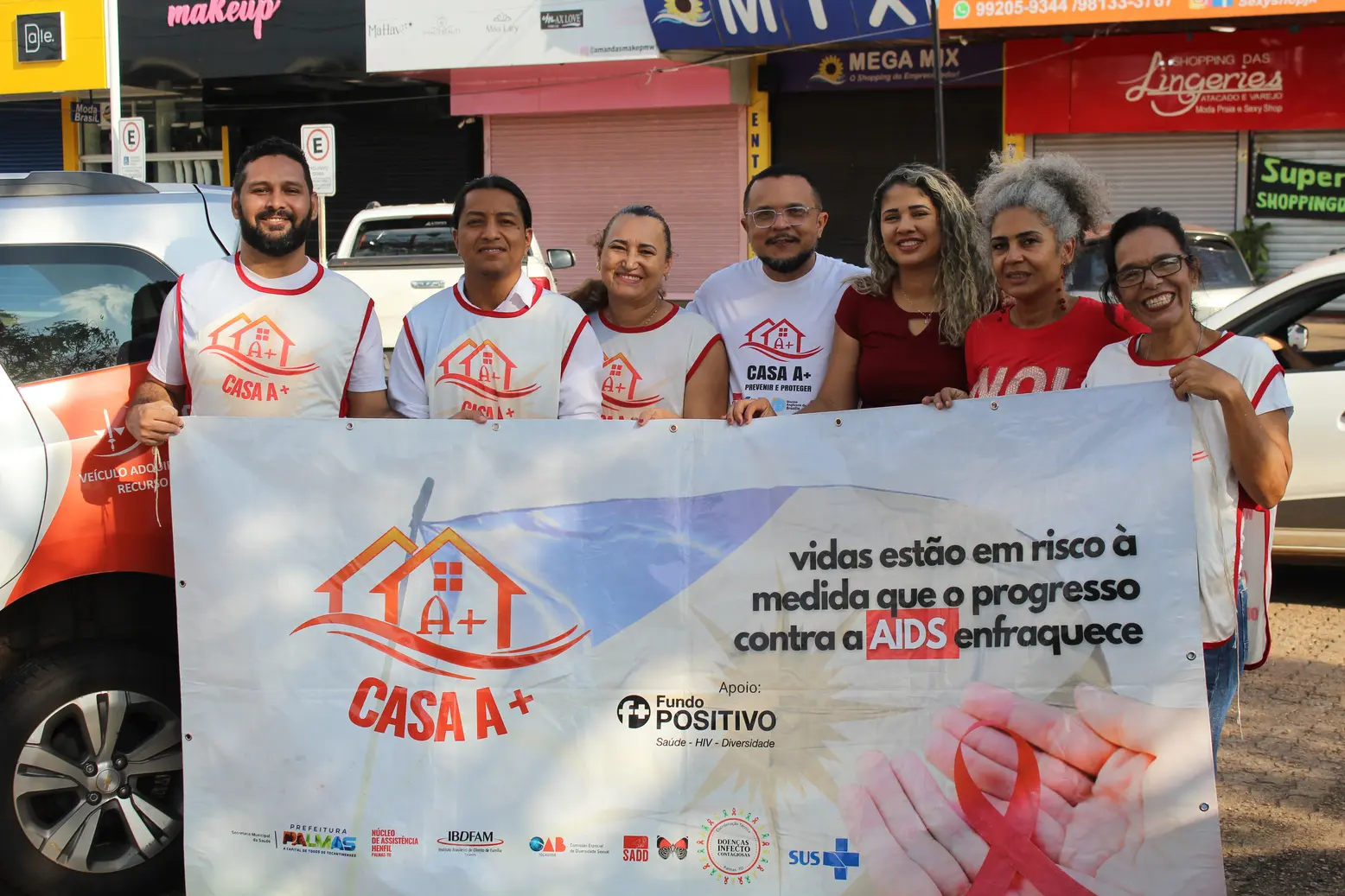 Equipe e parceiros da Casa A+